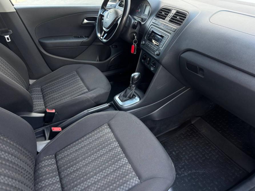 Volkswagen Polo V Рестайлинг Екатеринбург  - изображение 26