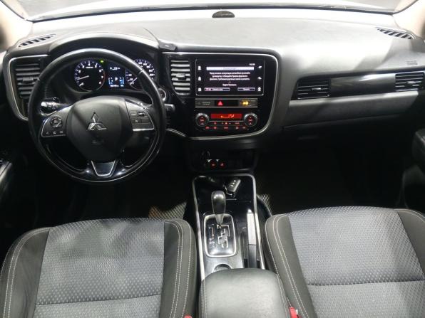 Mitsubishi Outlander III Рестайлинг 3 с пробегом 2019 года, цена 1 625 000 рублей, 188000 км, внедорожник, Автокод Объявления
