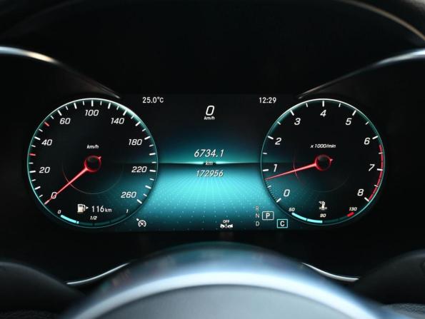 Mercedes-Benz C-Класс IV (W205) Рестайлинг с пробегом 2018 года, цена 2 799 000 рублей, 172957 км, седан, Автокод Объявления