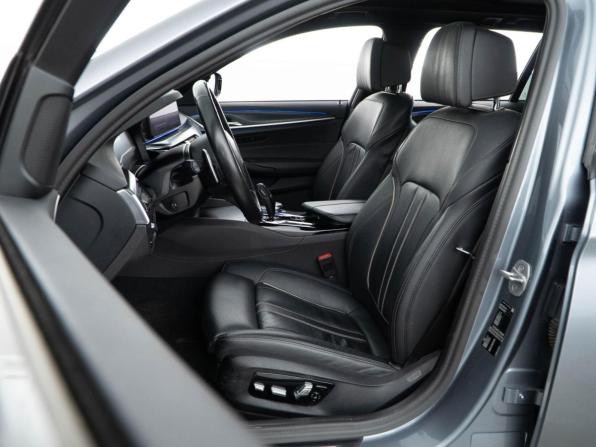 BMW 5 серии VII (G30/G31/G38) Рестайлинг с пробегом 2020 года, цена 5 055 077 рублей, 93750 км, универсал, Автокод Объявления