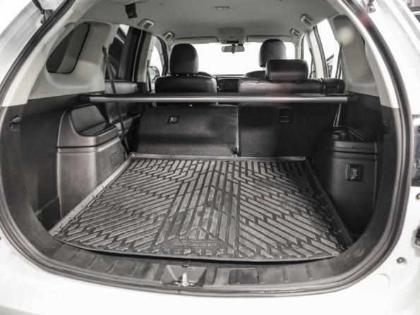 Mitsubishi Outlander III Рестайлинг 3 с пробегом 2020 года, цена 2 049 000 рублей, 197340 км, внедорожник, Автокод Объявления