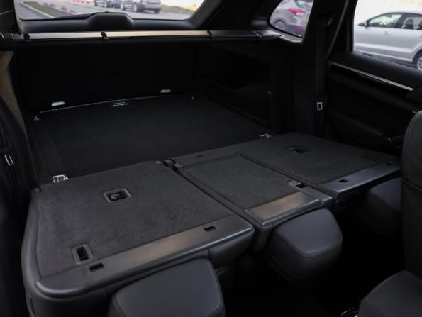 Porsche Cayenne II Рестайлинг (958) с пробегом 2015 года, цена 4 270 000 рублей, 186756 км, внедорожник, Автокод Объявления