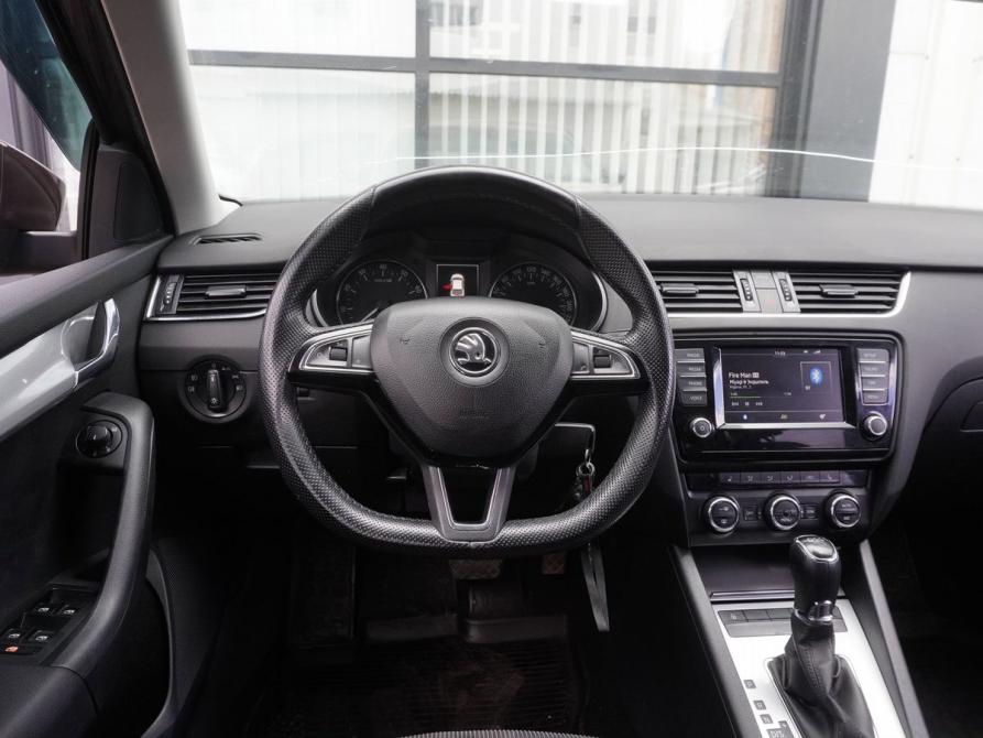 Skoda Octavia III (A7) Москва  - изображение 12