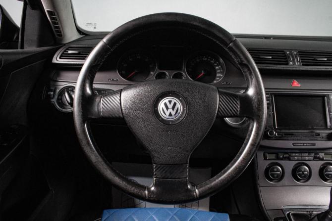 Volkswagen Passat B6 с пробегом 2007 года, цена 649 000 рублей, 334000 км, универсал, Автокод Объявления