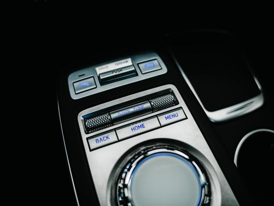 Genesis GV70 I Красноярск  - изображение 30