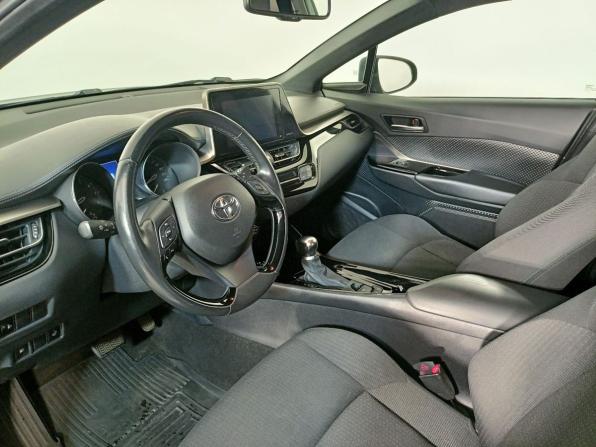 Toyota C-HR I с пробегом 2019 года, цена 1 849 000 рублей, 159900 км, внедорожник, Автокод Объявления