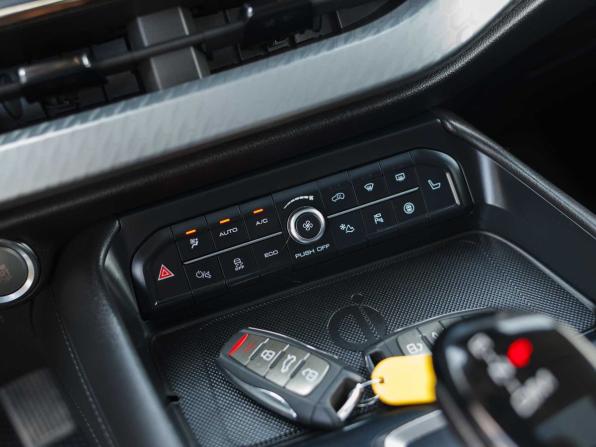 Haval F7x I Рестайлинг с пробегом 2024 года, цена 2 368 000 рублей, 63823 км, внедорожник, Автокод Объявления