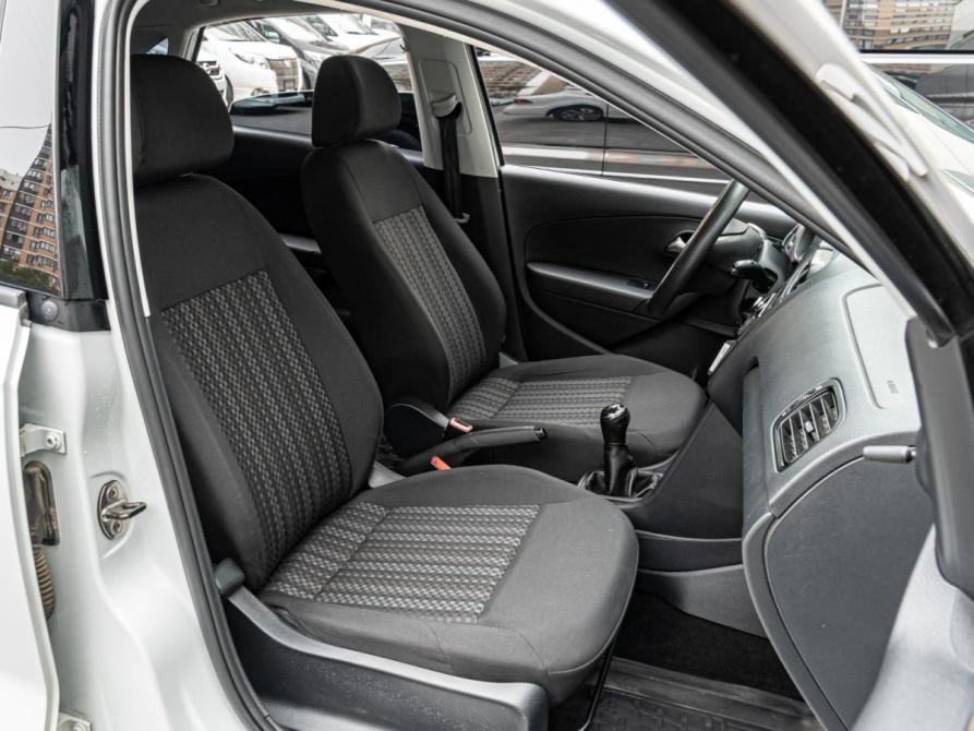 Volkswagen Polo V Рестайлинг Краснодар  - изображение 8