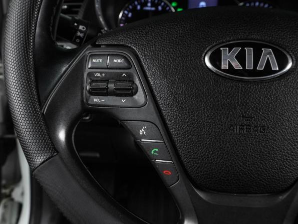 Kia Cerato III с пробегом 2015 года, цена 999 000 рублей, 224423 км, седан, Автокод Объявления