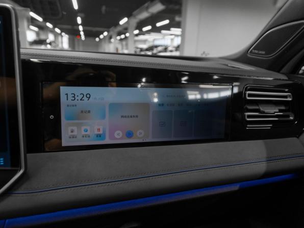 Volkswagen Tiguan III (China Market) с пробегом 2026 года, цена 4 900 000 рублей, 50 км, внедорожник, Автокод Объявления