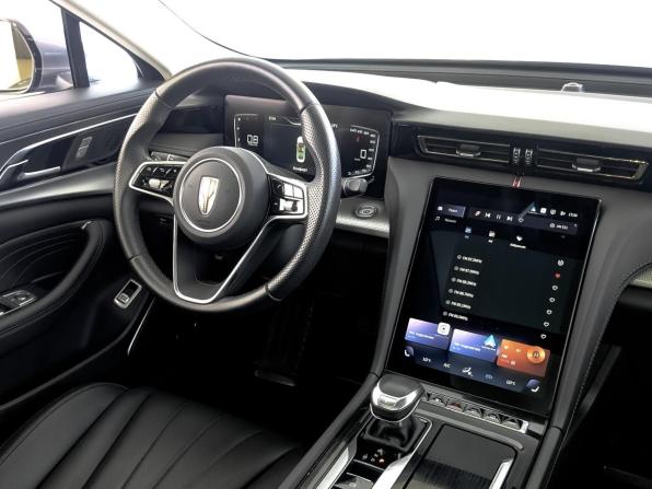 Hongqi H5 II с пробегом 2024 года, цена 2 600 000 рублей, 67918 км, седан, Автокод Объявления