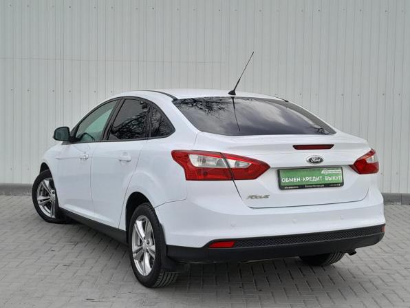 Ford Focus III с пробегом 2014 года, цена 919 000 рублей, 157000 км, седан, Автокод Объявления