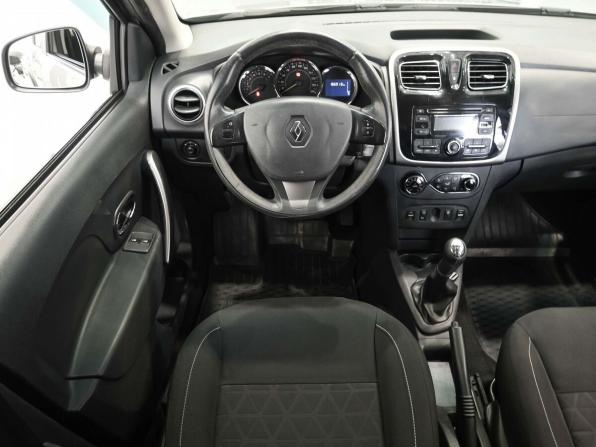 Renault Sandero II с пробегом 2016 года, цена 1 029 900 рублей, 130000 км, хэтчбек, Автокод Объявления