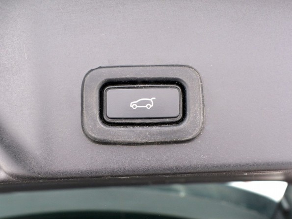 Land Rover Range Rover Evoque II с пробегом 2019 года, цена 3 399 000 рублей, 69594 км, offers.body_type.unknown, Автокод Объявления