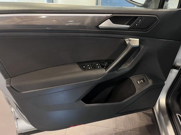 Volkswagen Tiguan II с пробегом 2018 года, цена 2 930 000 рублей, 108549 км, внедорожник, Автокод Объявления