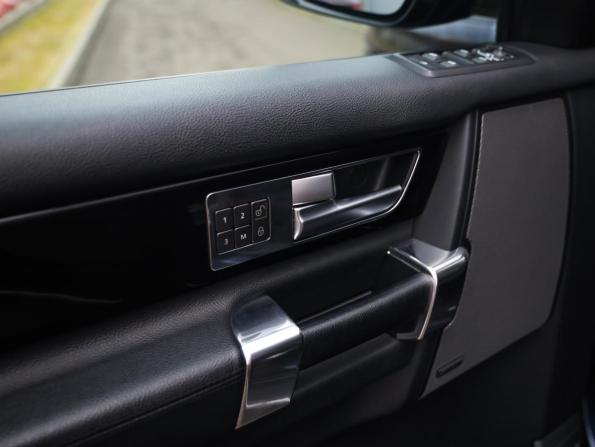 Land Rover Discovery IV Рестайлинг с пробегом 2014 года, цена 1 789 000 рублей, 317795 км, внедорожник, Автокод Объявления