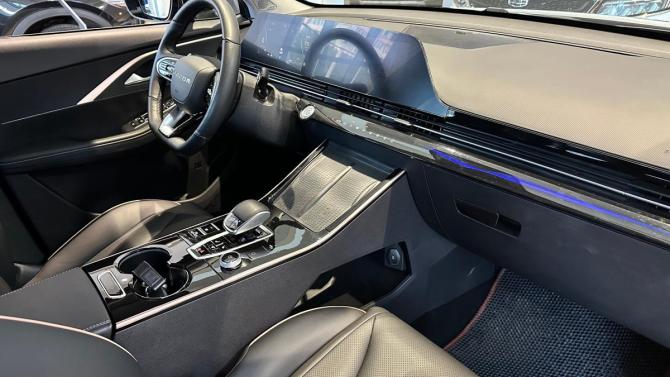 Omoda C5 I с пробегом 2023 года, цена 1 850 000 рублей, 45000 км, внедорожник, Автокод Объявления