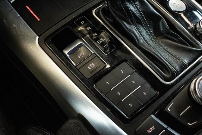 Audi A6 IV (C7) с пробегом 2012 года, цена 1 719 000 рублей, 236612 км, седан, Автокод Объявления