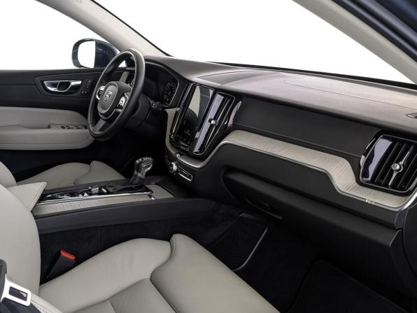 Volvo XC60 II с пробегом 2020 года, цена 3 900 000 рублей, 80596 км, внедорожник, Автокод Объявления