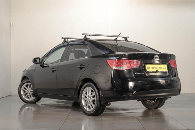 Kia Cerato II с пробегом 2010 года, цена 749 000 рублей, 232000 км, хэтчбек, Автокод Объявления