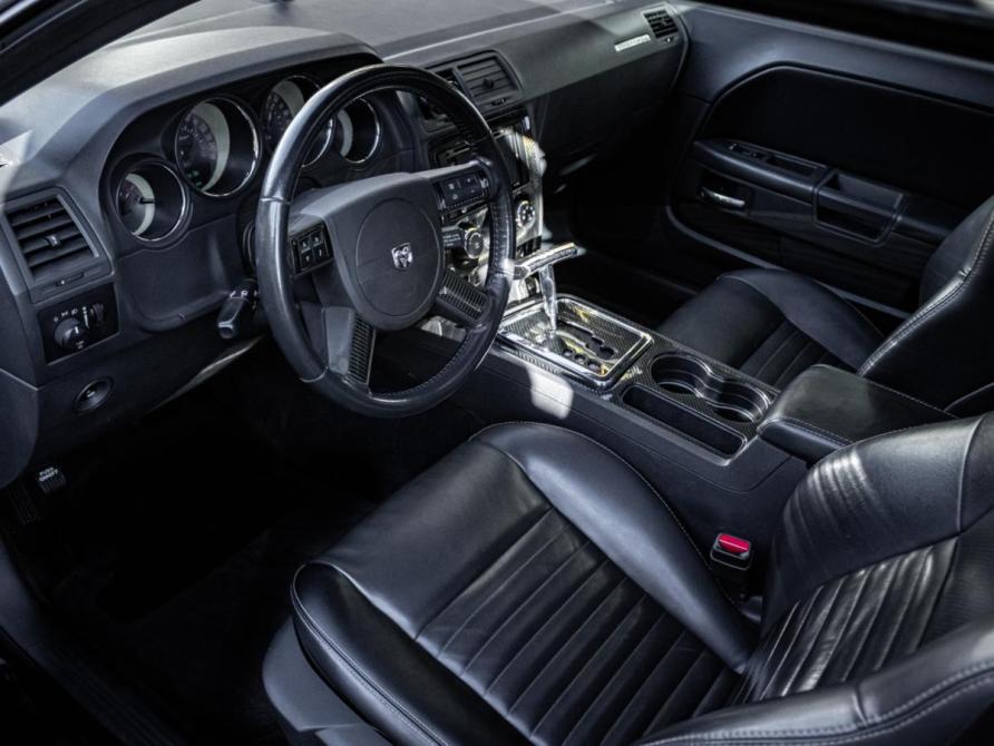 Dodge Challenger III Москва  - изображение 13