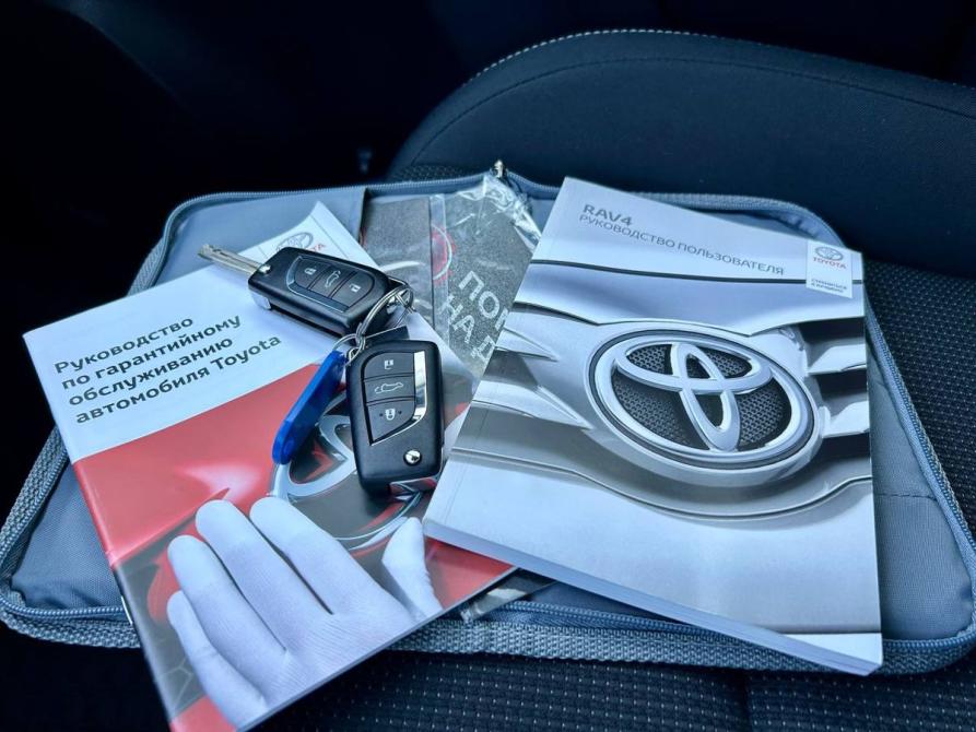 Toyota RAV4 IV (XA40) Рестайлинг Санкт-Петербург  - изображение 25