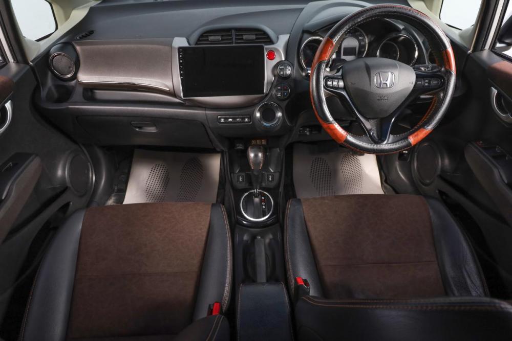 Honda Fit Shuttle I Рестайлинг Новосибирск  - изображение 11