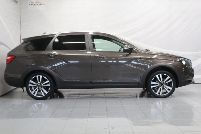 Lada (ВАЗ) Vesta I с пробегом 2018 года, цена 999 000 рублей, 99468 км, универсал, Автокод Объявления