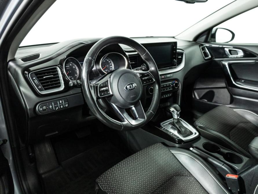Kia Ceed III Санкт-Петербург  - изображение 11