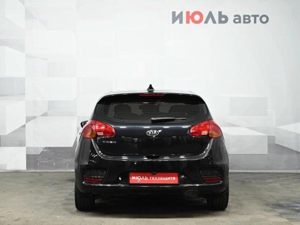 Kia Ceed II Рестайлинг с пробегом 2018 года, цена 1 375 000 рублей, 158929 км, хэтчбек, Автокод Объявления