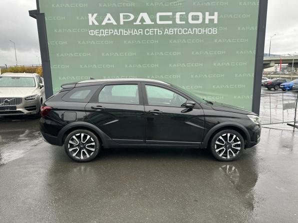 Lada (ВАЗ) Vesta I Рестайлинг (NG) с пробегом 2024 года, цена 1 400 000 рублей, 38200 км, универсал, Автокод Объявления
