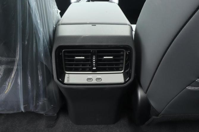 Toyota RAV4 VI (XA60) с пробегом 2025 года, цена 4 420 000 рублей, 10 км, внедорожник, Автокод Объявления