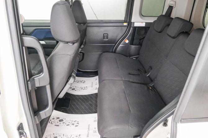 Toyota Roomy I с пробегом 2017 года, цена 1 039 000 рублей, 142000 км, микровэн, Автокод Объявления