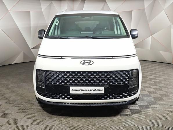 Hyundai Staria I с пробегом 2021 года, цена 5 210 000 рублей, 57841 км, минивэн, Автокод Объявления