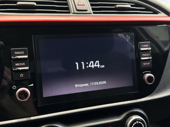 Kia Rio IV Рестайлинг с пробегом 2021 года, цена 1 750 000 рублей, 83306 км, хэтчбек, Автокод Объявления
