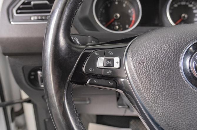 Volkswagen Tiguan II с пробегом 2018 года, цена 2 199 000 рублей, 146000 км, внедорожник, Автокод Объявления
