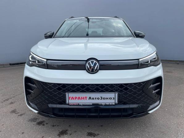 Volkswagen Tiguan III (China Market) с пробегом 2026 года, цена 4 555 000 рублей, 69 км, внедорожник, Автокод Объявления