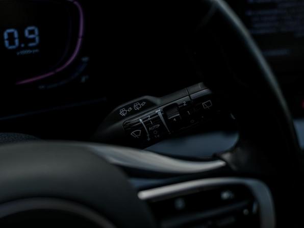 Kia Sportage V с пробегом 2022 года, цена 3 177 000 рублей, 61466 км, внедорожник, Автокод Объявления