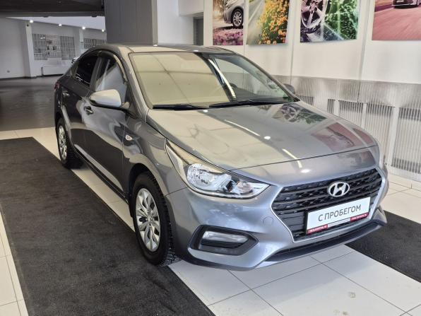 Hyundai Solaris II с пробегом 2017 года, цена 1 355 000 рублей, 158661 км, седан, Автокод Объявления