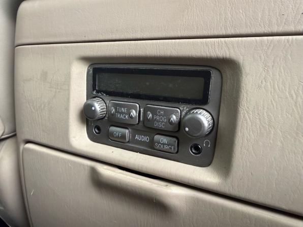 Toyota Land Cruiser 100 Series Рестайлинг 2 с пробегом 2006 года, цена 1 910 000 рублей, 271700 км, внедорожник, Автокод Объявления