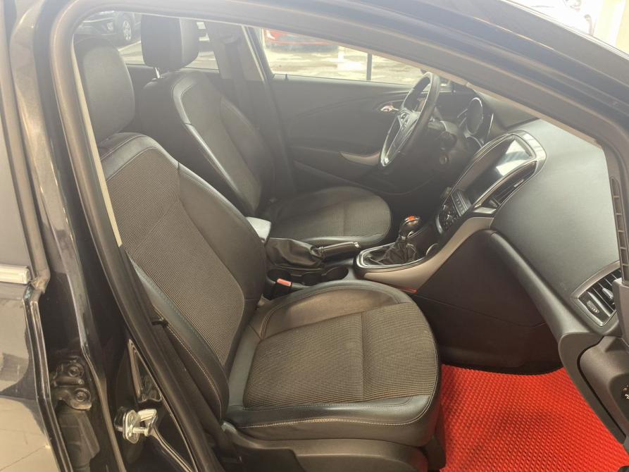 Opel Astra J Саратов  - изображение 16