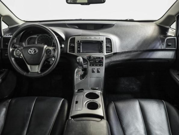 Toyota Venza I Рестайлинг с пробегом 2014 года, цена 1 699 000 рублей, 331259 км, внедорожник, Автокод Объявления