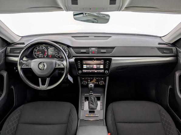 Skoda Superb III с пробегом 2019 года, цена 2 300 000 рублей, 94130 км, лифтбек, Автокод Объявления