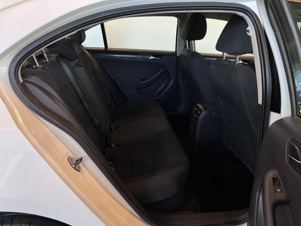 Volkswagen Jetta VI с пробегом 2011 года, цена 840 000 рублей, 105348 км, седан, Автокод Объявления