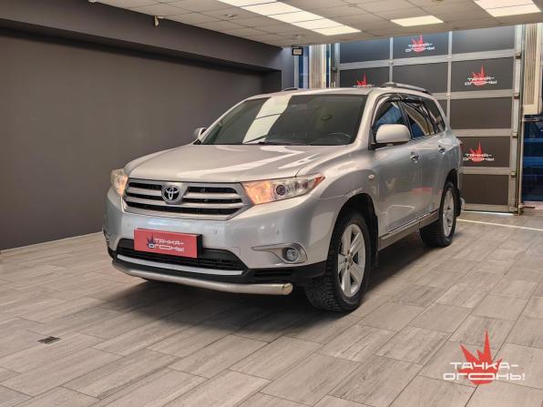 Toyota Highlander II (XU40) Рестайлинг с пробегом 2012 года, цена 2 048 000 рублей, 195000 км, внедорожник, Автокод Объявления