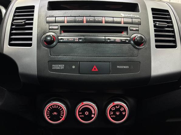 Mitsubishi Outlander II с пробегом 2007 года, цена 955 000 рублей, 226000 км, внедорожник, Автокод Объявления