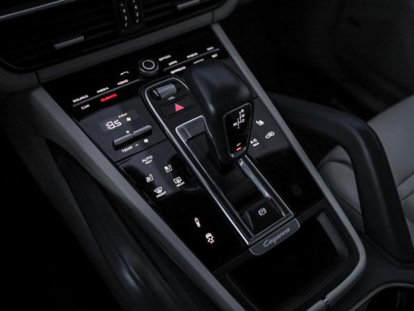 Porsche Cayenne III с пробегом 2019 года, цена 5 349 000 рублей, 124640 км, внедорожник, Автокод Объявления