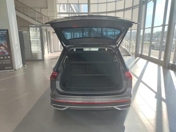 Volkswagen Tiguan II Рестайлинг с пробегом 2021 года, цена 3 350 000 рублей, 89761 км, внедорожник, Автокод Объявления