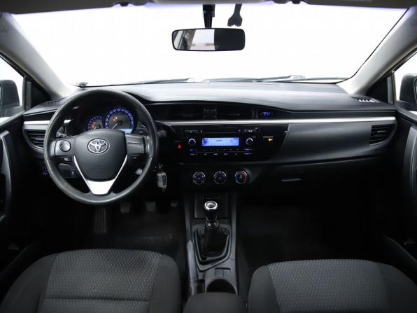 Toyota Corolla XI (E160 E170 E180) с пробегом 2013 года, цена 1 150 000 рублей, 257288 км, седан, Автокод Объявления