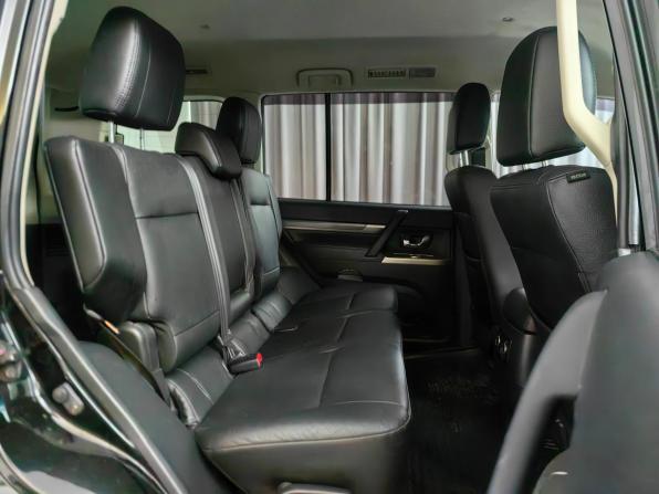 Mitsubishi Pajero IV Рестайлинг 1 с пробегом 2014 года, цена 2 333 000 рублей, 223759 км, внедорожник, Автокод Объявления